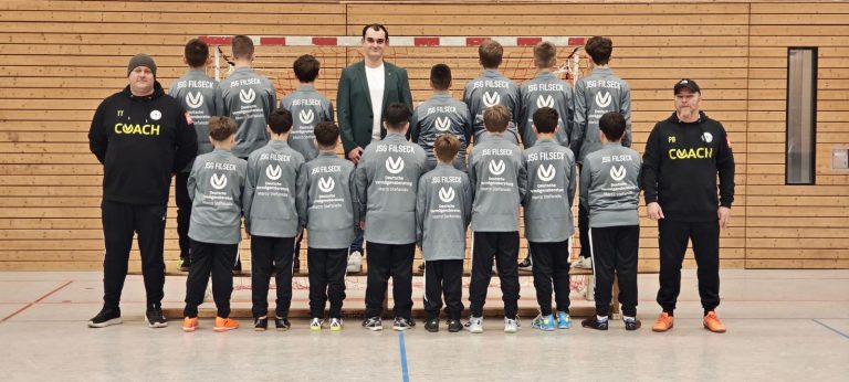 Trainingsanzüge D1 (2)